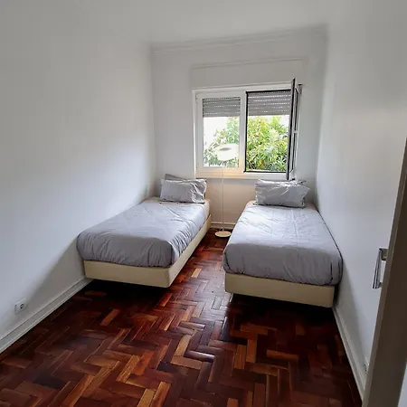 Ac In The Bedrooms, Near The River, Spacious