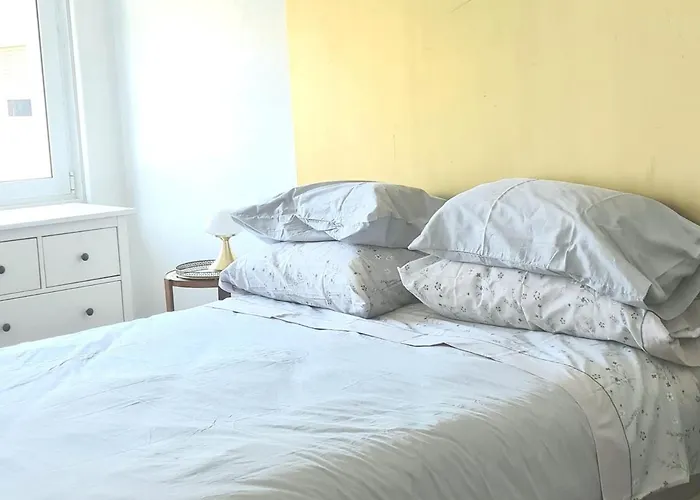 Ac In The Bedrooms, Near The River, Spacious 리스본