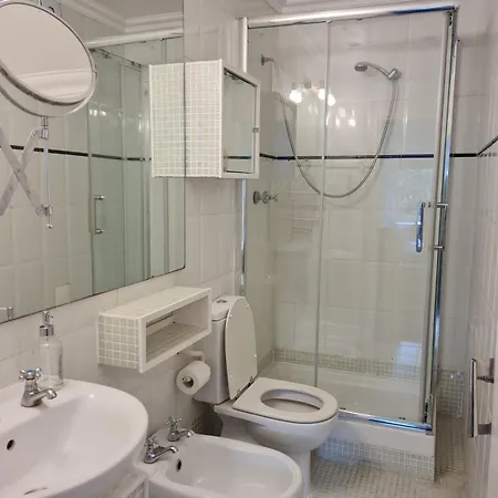 Ac In The Bedrooms, Near The River, Spacious Διαμέρισμα